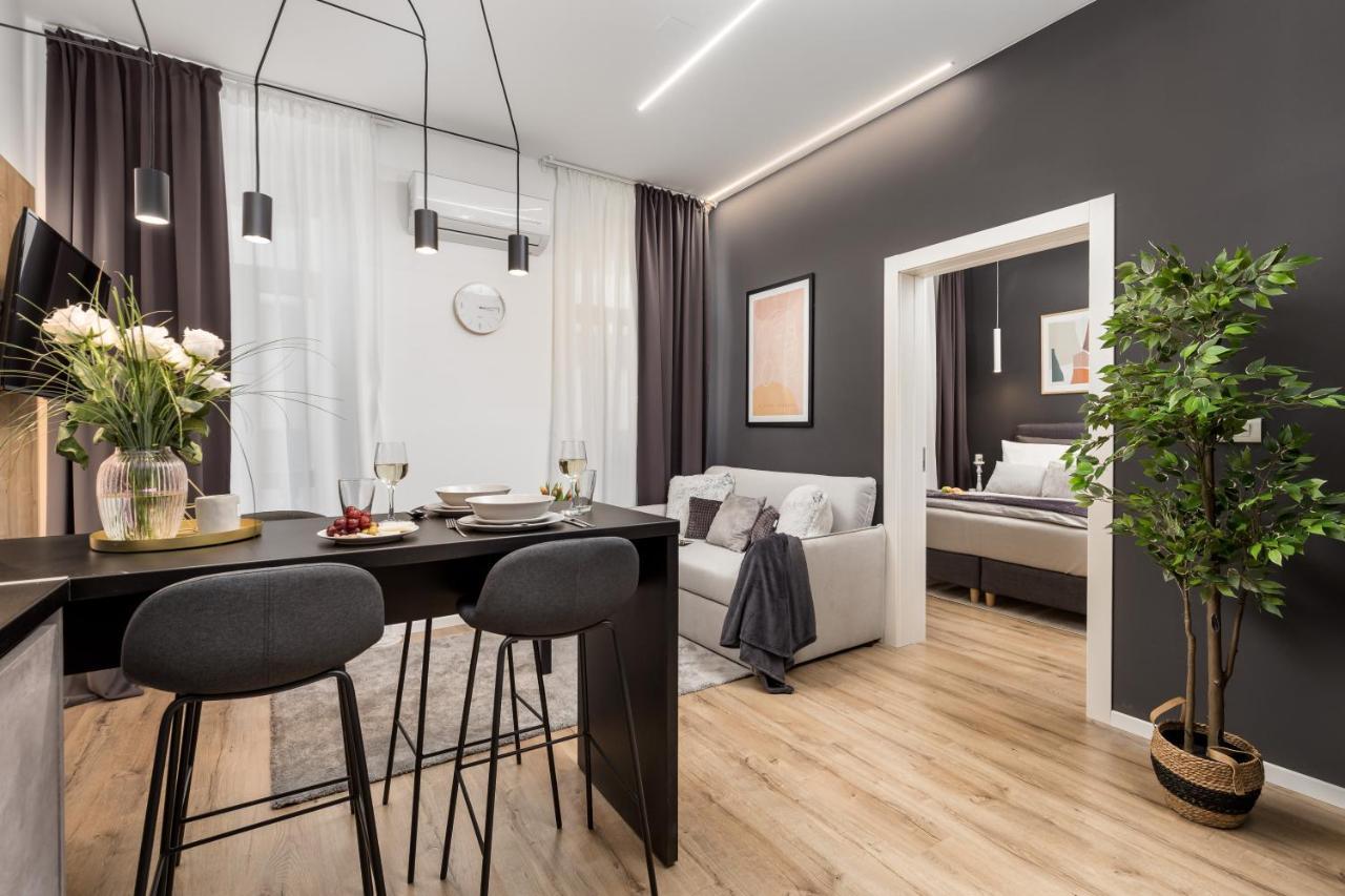 Saint Vitus Apartments With Balcony Rijeka Eksteriør billede